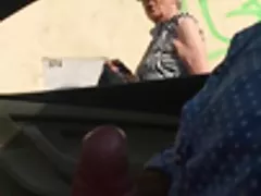 Ele videos caseiro brasileiro atacou o garçom com um burro rechonchudo para beijá-lo na mesa, bem na frente dos visitantes.