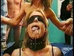 Um homem Georgiano video sexo caseiro brasileiro pegou uma garota russa na boca.