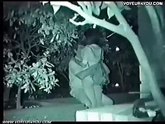 Bolo duas vezes faminto curte vídeo pornô caseiro com novinha gostosa a bucetinha glamourosa da namorada